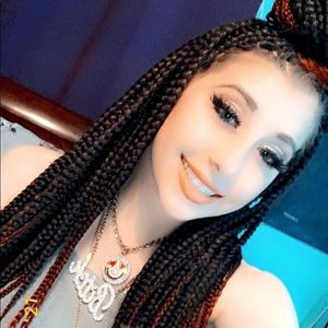 Meet your Posher, Kayli